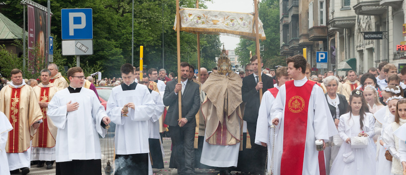 Procesje Bożego Ciała – trzeba liczyć się z utrudnieniami