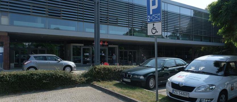 Zamknięty basen i kłopoty zawodników MKP i CMS