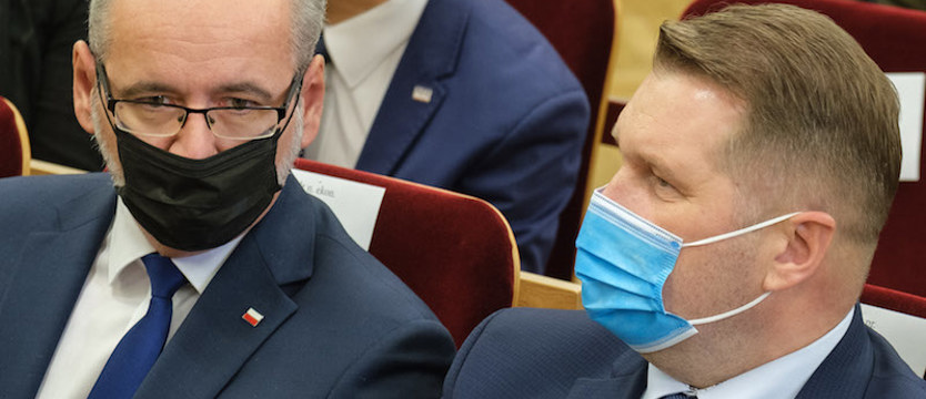 Ministrowie Czarnek i Niedzielski na budowie Międzywydziałowego Centrum Dydaktycznego