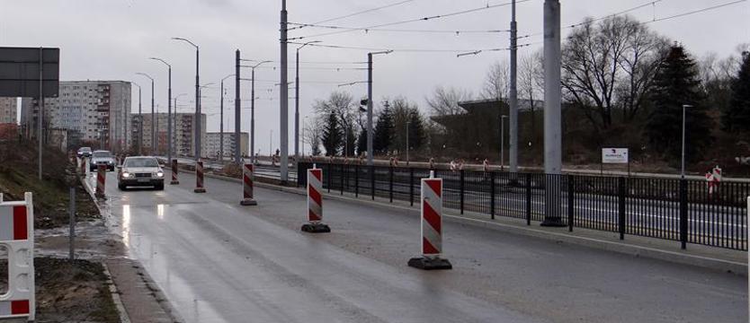 Ul. Szafera. Wznowienie prac z opcją poślizgu