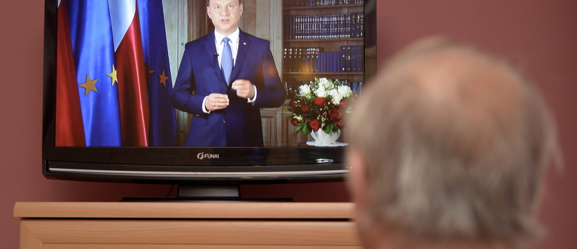 Prezydent z wnioskiem o referendum 25 października