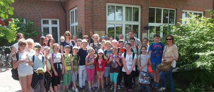 Ciekawscy w krainie zwierząt