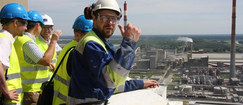 Ekonomiści podglądali wielką chemię