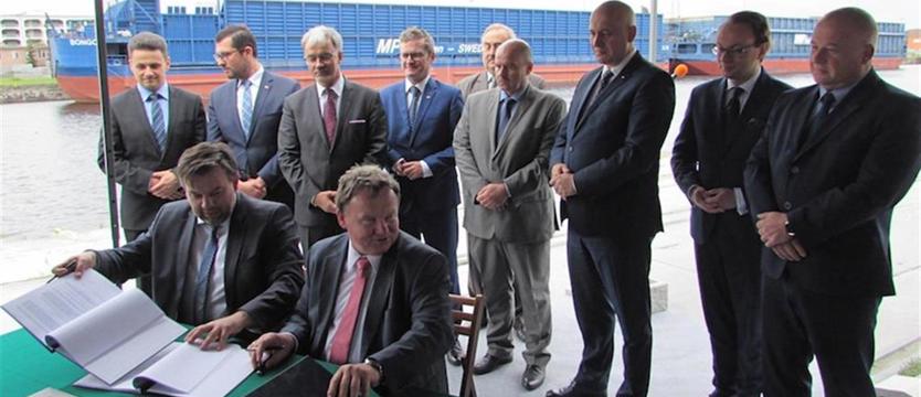 Poprawi się kolejowy dostęp do portów