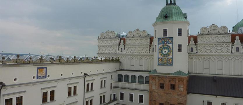 Zamek tanio ubezpieczony?