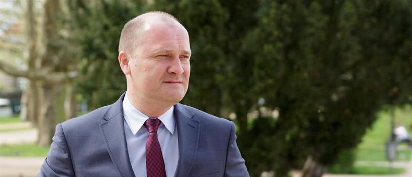 Piotr Krzystek o migrantach i hejcie