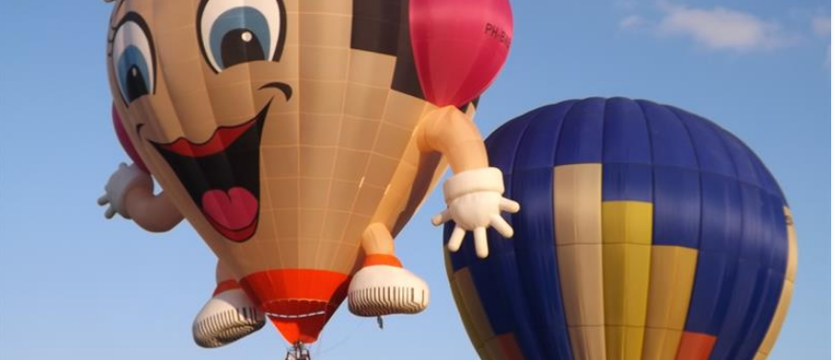 Balony zatańczyły nad miastem
