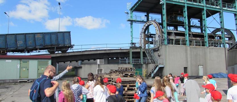 Dzieci z Białorusi zwiedziły port