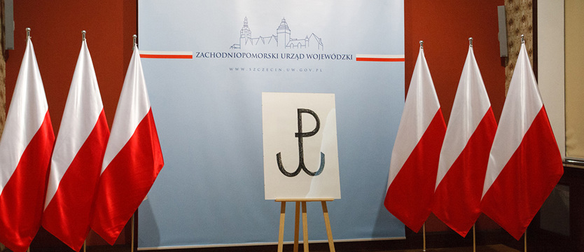 Wojewoda pokazał Powstanie Warszawskie