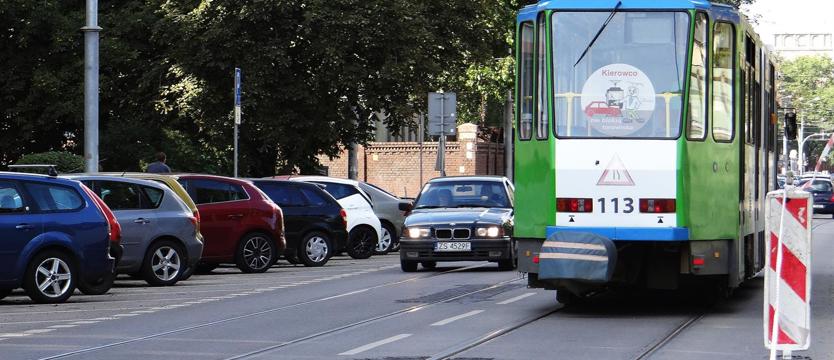 Łatana ulica Potulicka