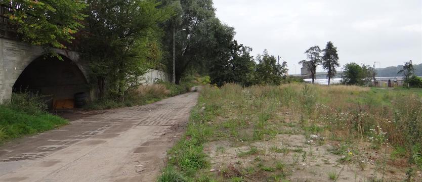 Zniknęły kamienice, powstanie ulica