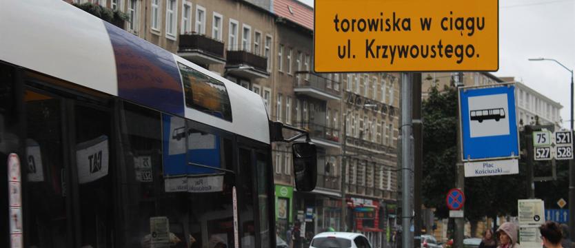 Kolejne zmiany na liniach