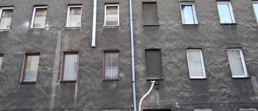 Płacą mniej za mieszkanie komunalne