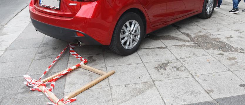 Kierowcy przeszkodzili w porządkach