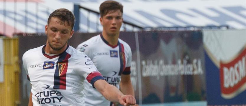 Piłka nożna. Powołania dla trzech juniorów