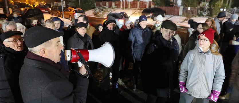 Wieża podzieliła mieszkańców