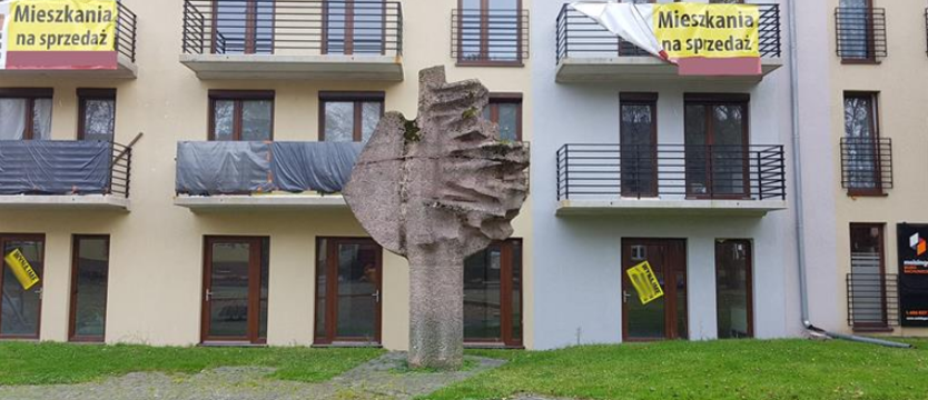 Usuną pomnik, tablicę przeniosą