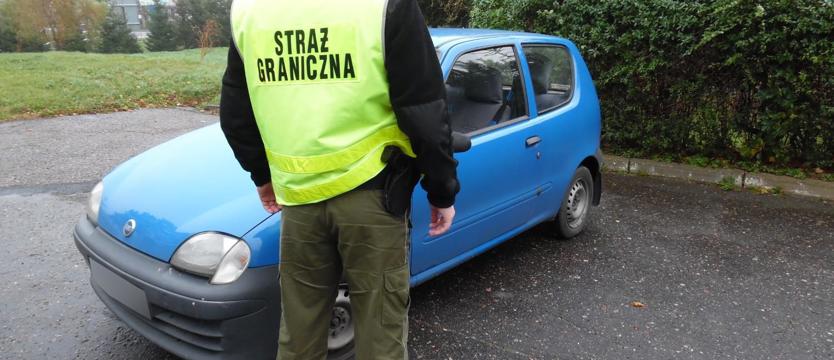 Strażnicy graniczni na drogach