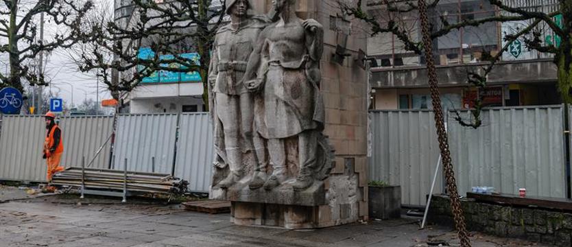Zakończono rozbiórkę pomnika Wdzięczności