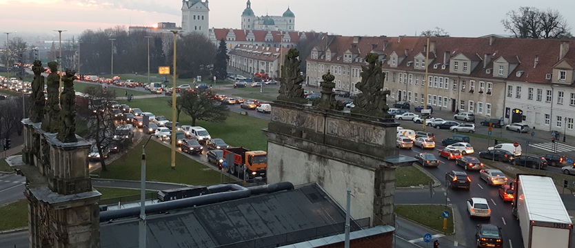 Korki po rannych stłuczkach