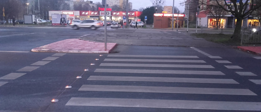 Bezpieczniej na przejściach