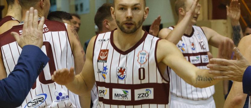 Koszykówka. Spójnia przegrała pierwszy mecz