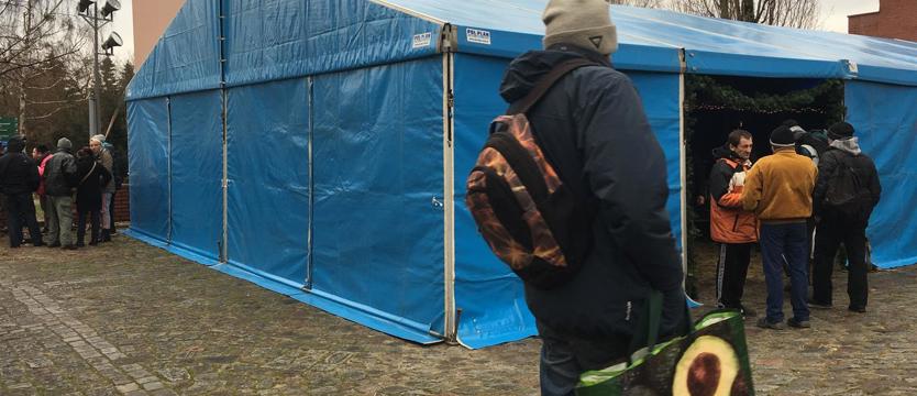 Dla ubogich i w potrzebie przy katedrze
