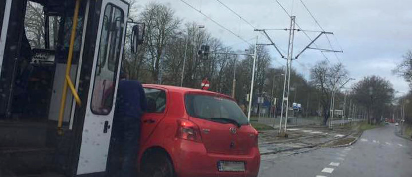 Kolizje z tramwajami
