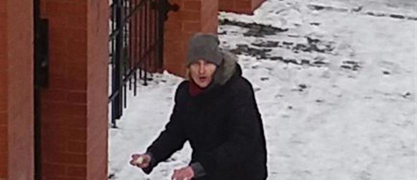 Znieważył przedmiot czci religijnej. Szuka go policja