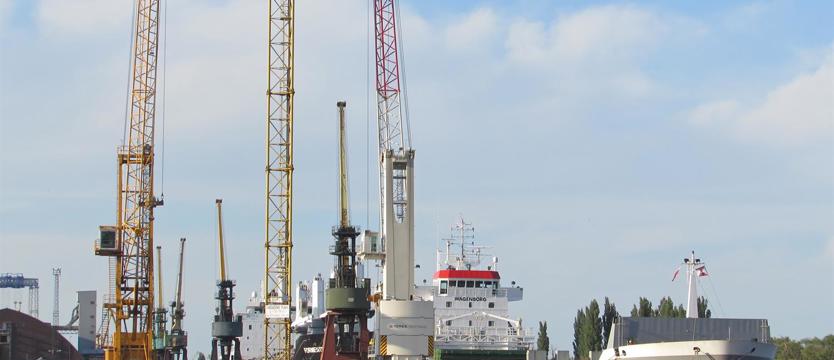 Porty wysoko mierzą