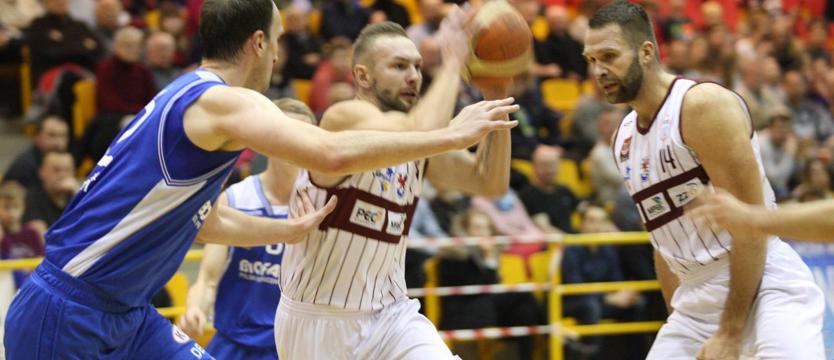 Koszykówka. Spójnia wygrała po raz dwudziesty