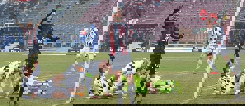 Piłka nożna. Sandecja bez szans, Pogoń gromi rywala