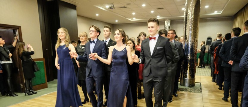 Studniówek czas