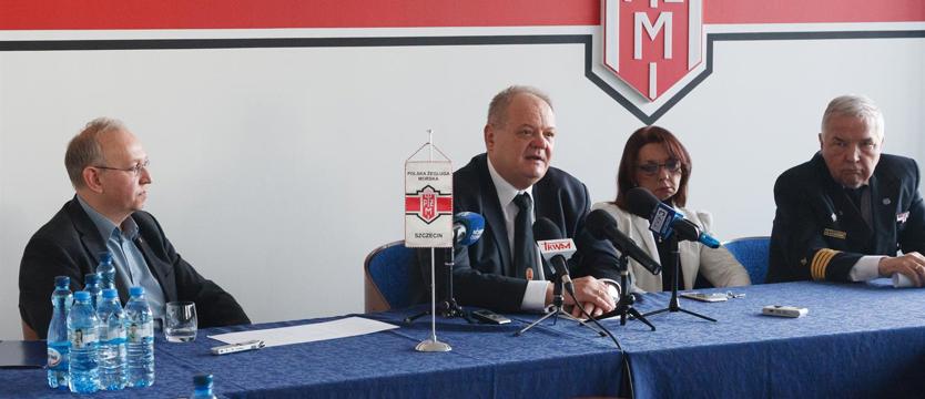 PŻM z zyskiem, Brzezicki na kolejny rok