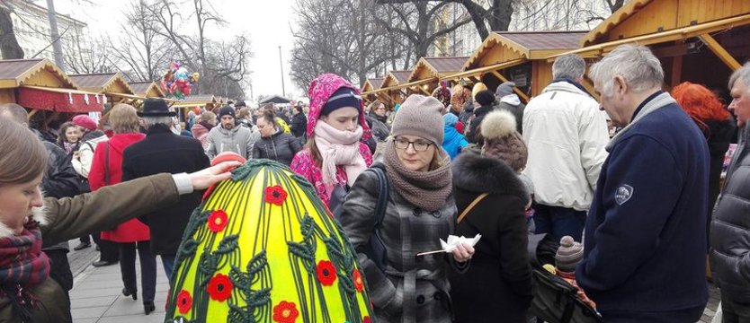 Jarmark wielkanocny Szczecina: kolory, smaki i folk