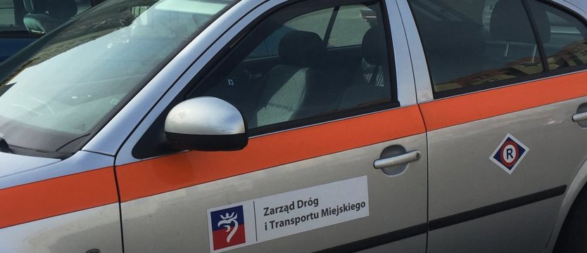 Tramwaje stanęły na Basenie Górniczym