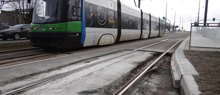 Dłubanina w torach trwa w najlepsze