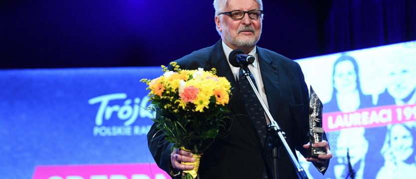 Witold Waszczykowski ze Srebrnymi Ustami za San Escobar