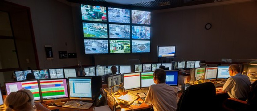 Nieletni grafficiarz w oku monitoringu