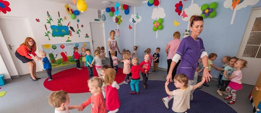 Dwa tysiące dzieci w kolejce