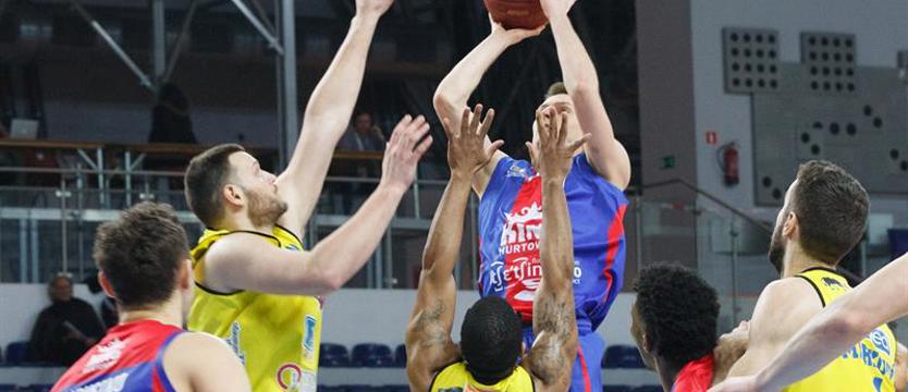 Koszykówka. KIng rozpoczyna batalię w play off