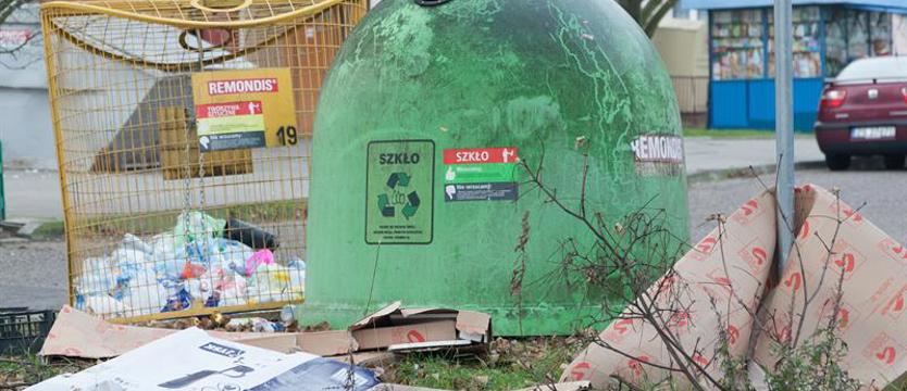 Słabe punkty systemu zbiórki odpadów
