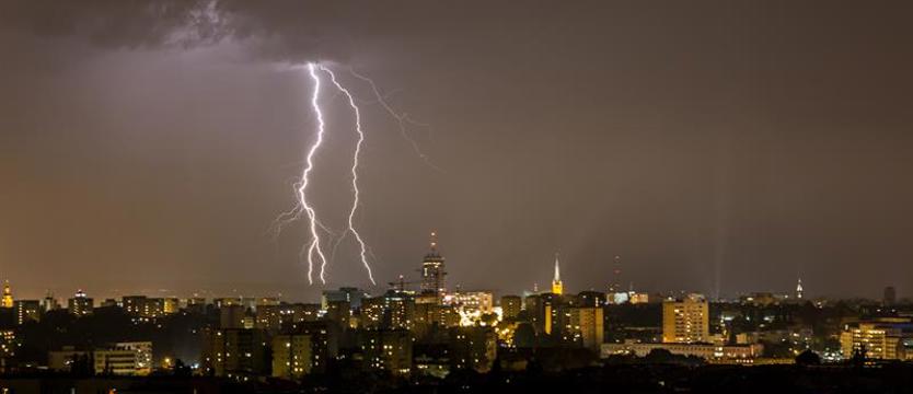 Uwaga! Możliwe burze i gradobicie