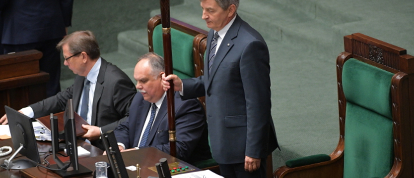 Kuchciński pozostaje marszałkiem Sejmu, wniosek o jego odwołanie odrzucony