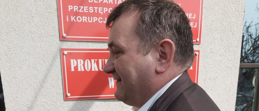 Agencja towarzyska w mieszkaniu Gawłowskiego? Żona posła zaprzecza