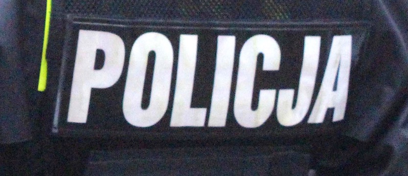 Wypadek na krajowej szóstce. Zablokowana droga