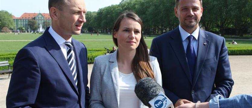 Nitras uderza w prezydenta