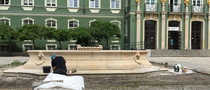 Fontanny na błysk!