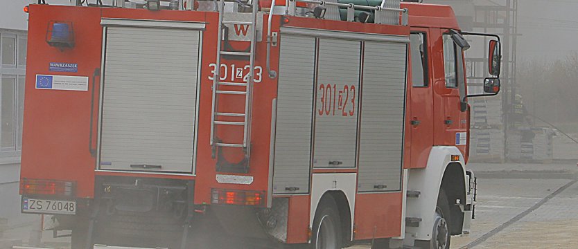 Pożar w Policach. Specjalna jednostka w akcji