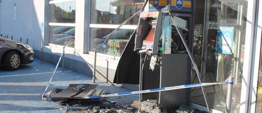 Nieudany skok na bankomat